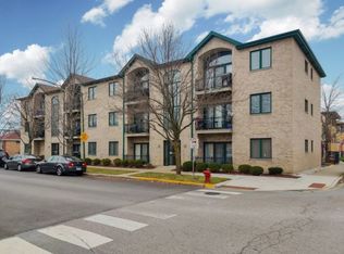 3154 N Oleander Ave #1C, Chicago, IL 60707