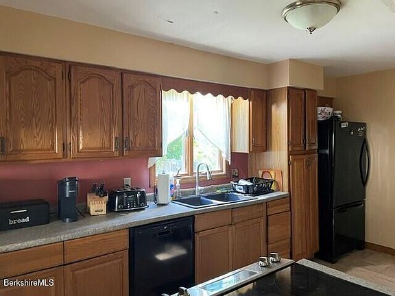 5th image of 118 Winesap Rd