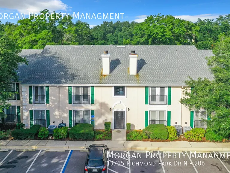 13715 Richmond Park Dr N #206 — Photo 19