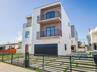 1915 S Palm Grove Ave #1/2, Los Angeles, CA 90016