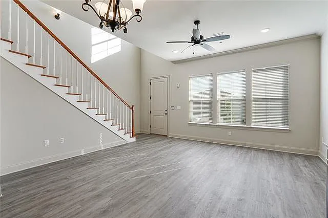 4416 Barnett St #C — Photo 6