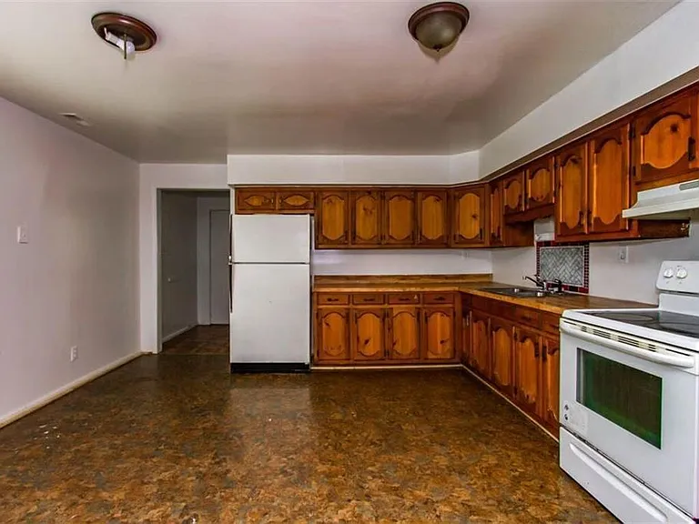 1512 Selden Ave #1512 — Photo 9