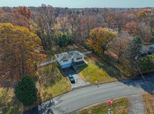 20 Oak Ln, Prospect, CT 06712