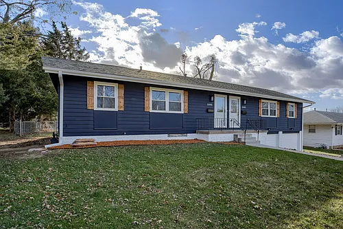 12455 Weir St Photo 1