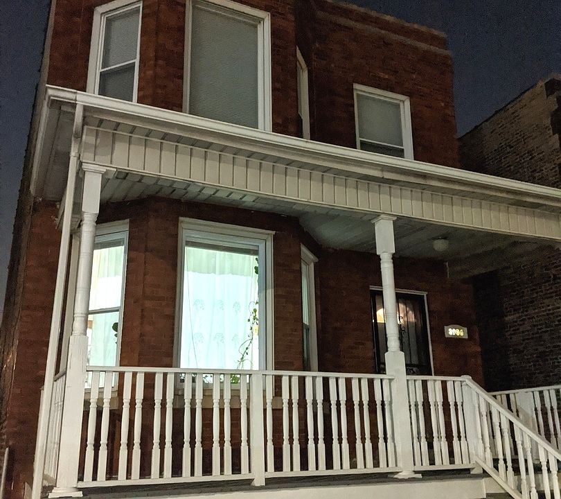 1st image of 3906 N Kedzie Ave #2