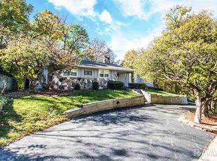 820 W Wonderview Dr, Dunlap, IL 61525