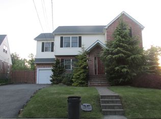 2-06 37th St, Fair Lawn, NJ 07410
