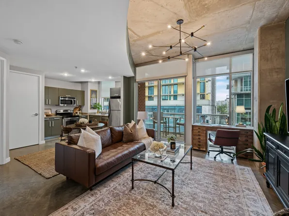 600 12th Ave S APT 712, Nashville, TN 37203