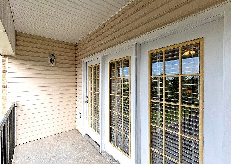 910 Churchill Xing — Photo 28