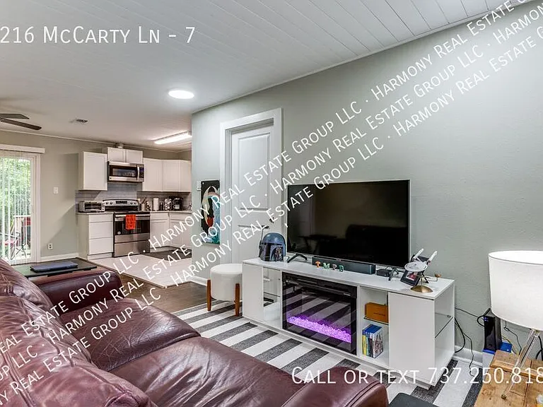 5216 McCarty Ln #7 — Photo 6