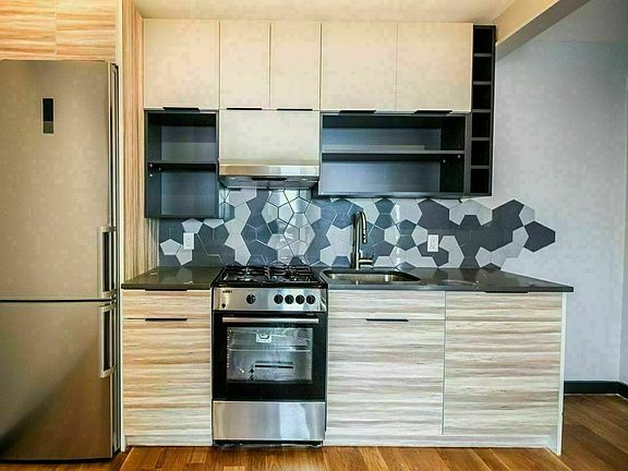 3rd image of 1157 Myrtle Ave #4CF