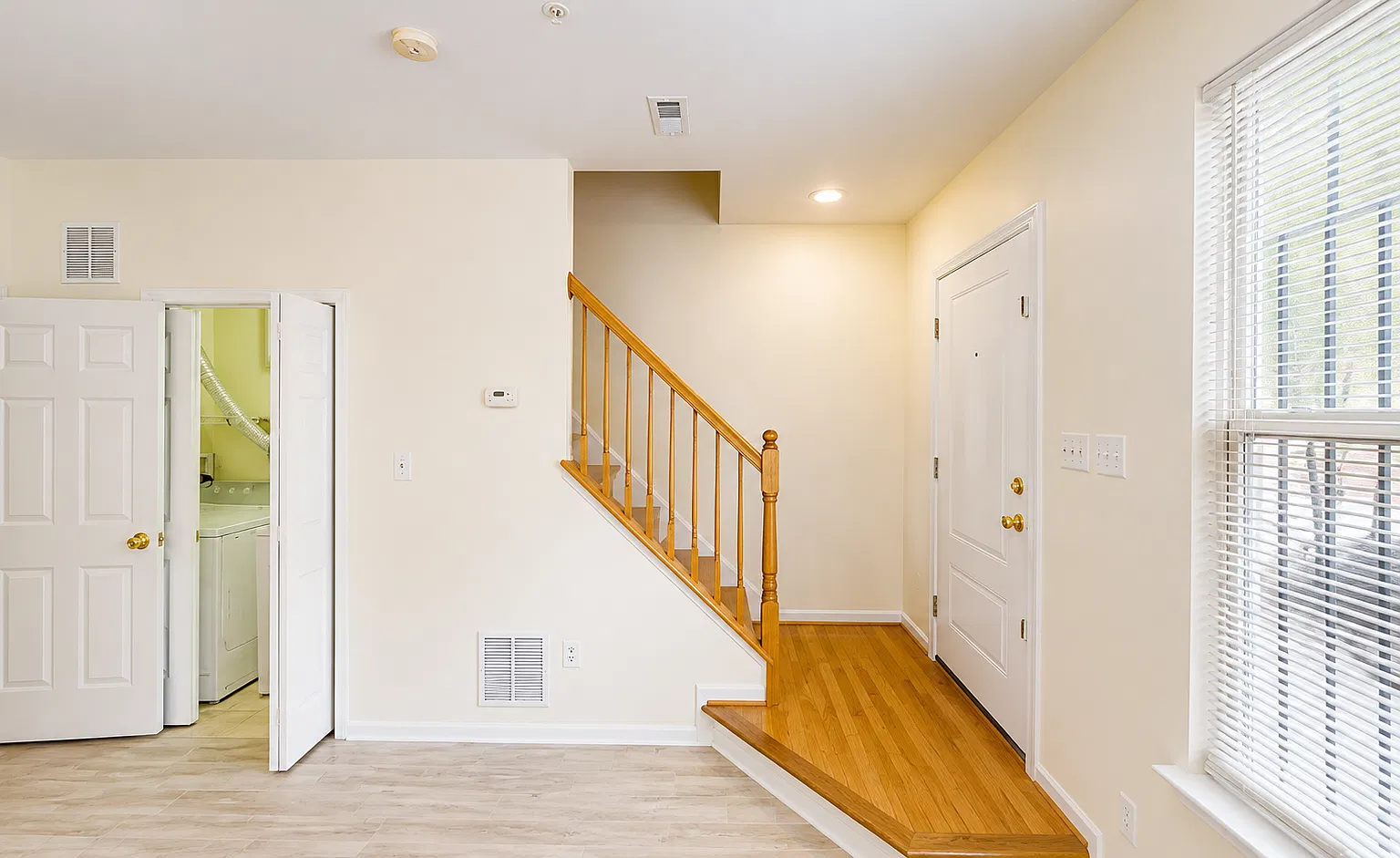 2 bed, 2.5 bath, 1565 sqft, $2,295 — Photo 4