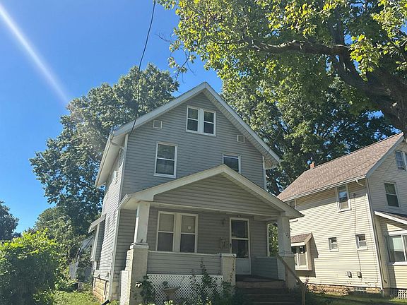 3rd image of 1122 Neptune Ave