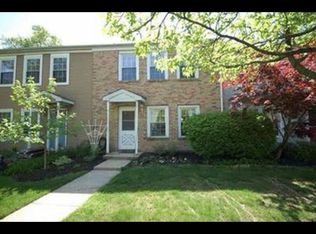 300 Constitution Cir, North Brunswick, NJ 08902