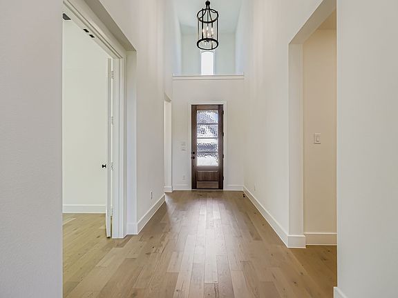 4th image of 3121 Lacebark Ln