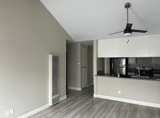 1207 Rose Ave #11215800, Long Beach, CA 90813