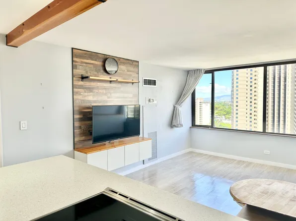 411 Hobron Ln, Honolulu, HI