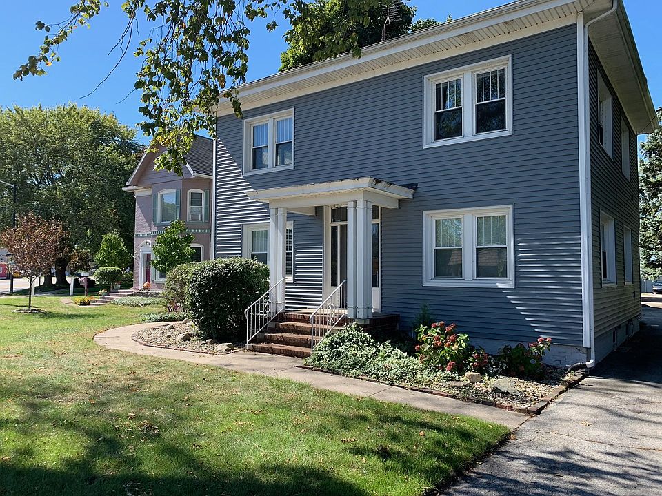 1st image of 1450 Lake Blvd #2