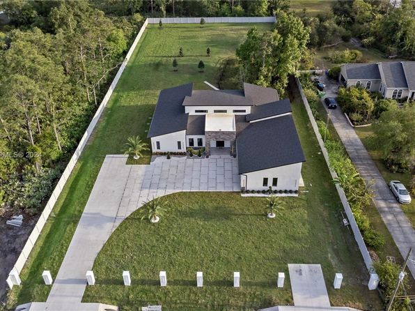 18802 Robertson St, Orlando, FL 32833