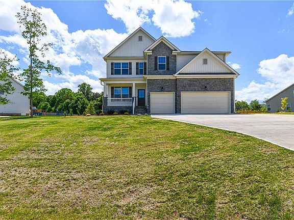 2nd image of 400 Fairmile Dr