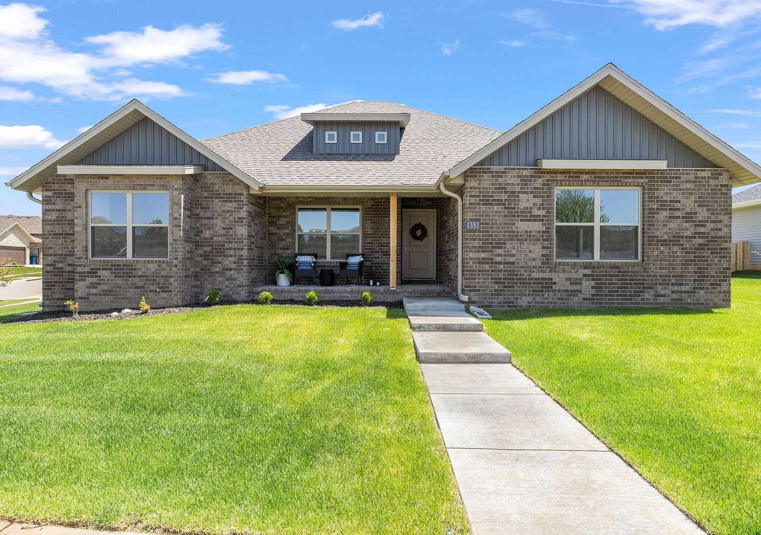 1353 N Sandy Creek Cir, Nixa, MO 65714 Zillow