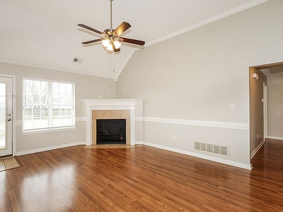 5th image of 8359 Olivia Ln