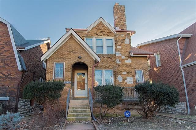 1st image of 3914 Kingsland Ct #B