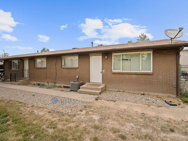7705-7707 S Sandra Way #7707-B — Photo 2