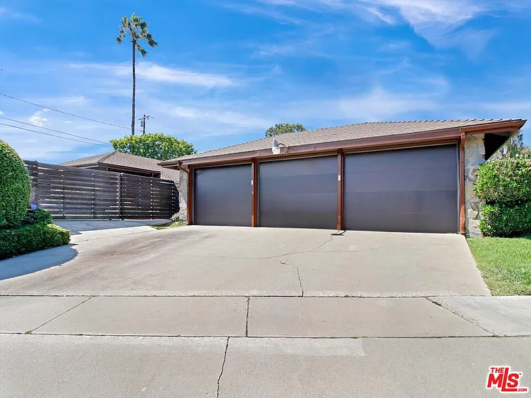 6763 Radlock Ave — Photo 47