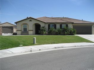 7370 Prairie Island Cir, Eastvale, CA 92880