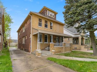 5527 Chalmers St, Detroit, MI 48213