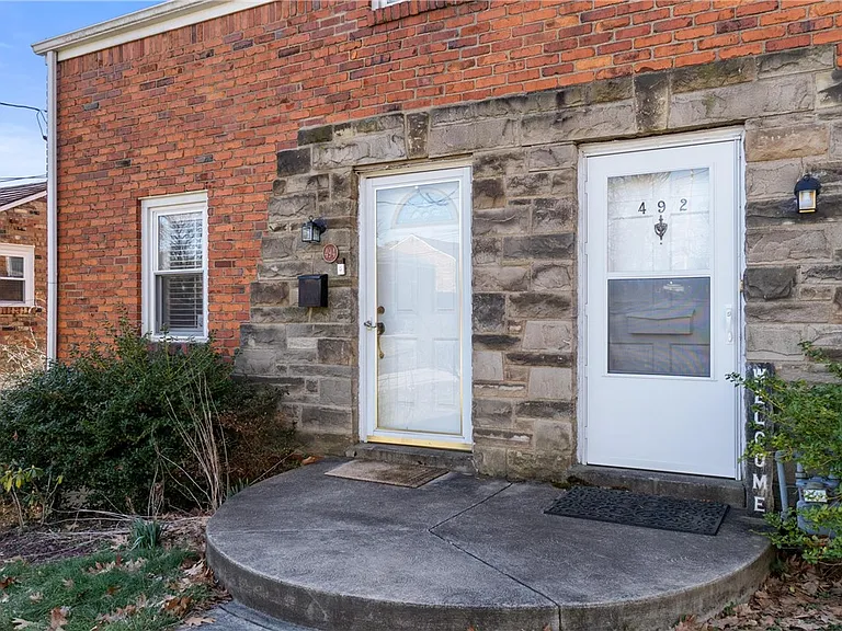 494 Serpentine Dr — Photo 5