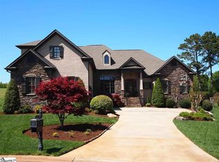 8 Dunleith Ct, Simpsonville, SC 29681