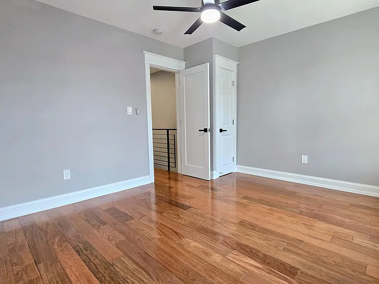 4121 Tower St — Photo 14