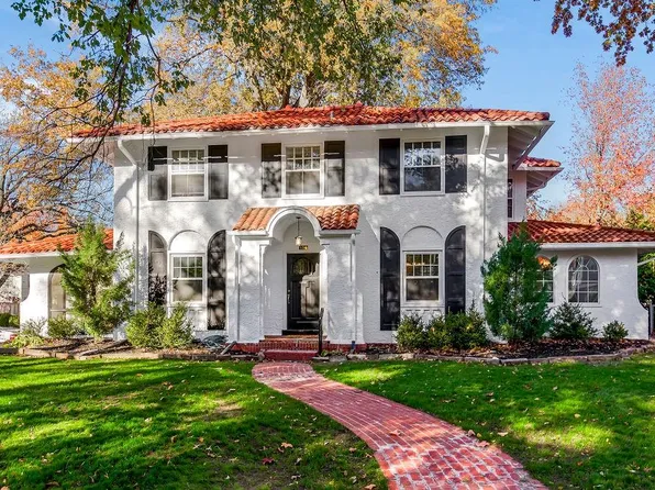 456 W 70th Ter, Kansas City, MO 64113