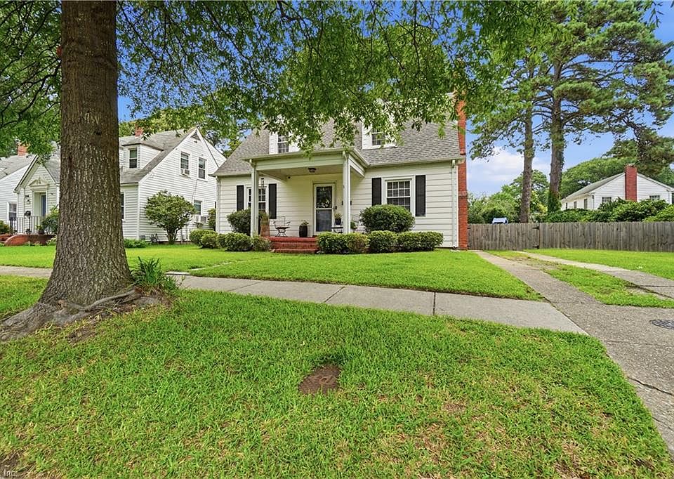 1st image of 174 W Lorengo Ave