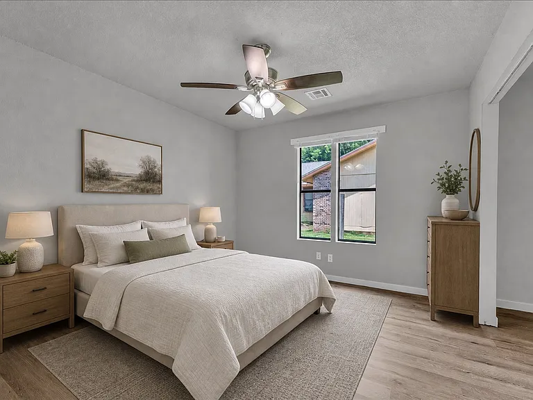 1012 N Turtle Creek Dr — Photo 13