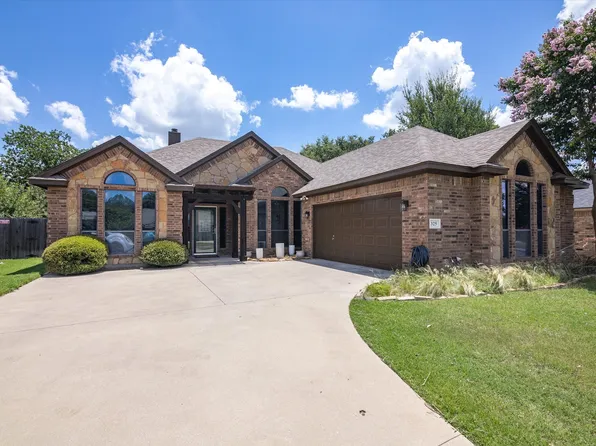 325 Jade Ln, Weatherford, TX 76086