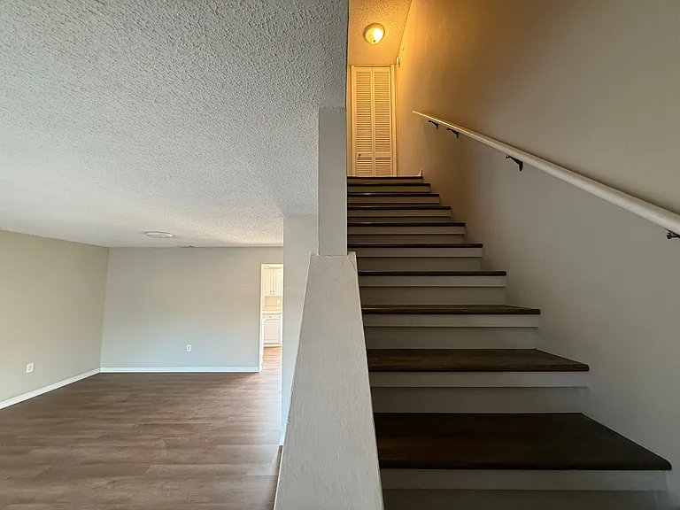 7420 Woodburn Ct #25 — Photo 14