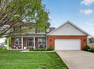 1224 Clarendon Dr, O Fallon, IL 62269