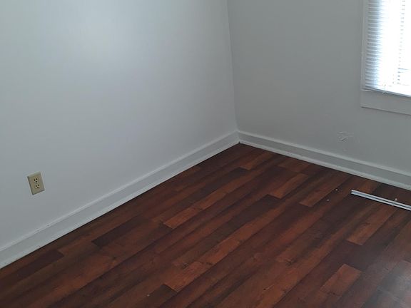 4th image of 6128 S King Dr