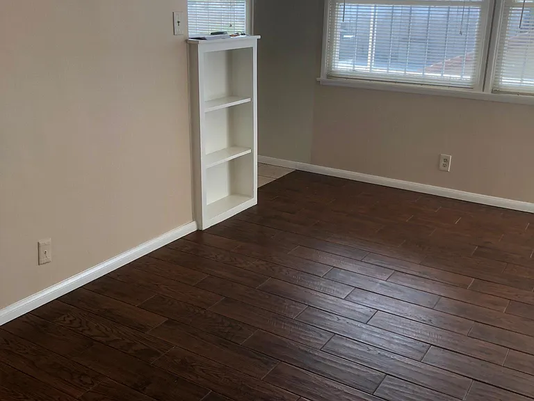 5506 W Adams Blvd #7 — Photo 5
