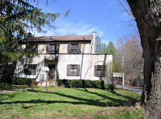 4 Fort Amherst Rd, Queensbury, NY 12804