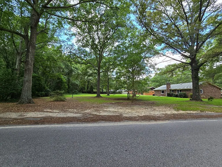 1520 Crowndale Dr — Photo 27
