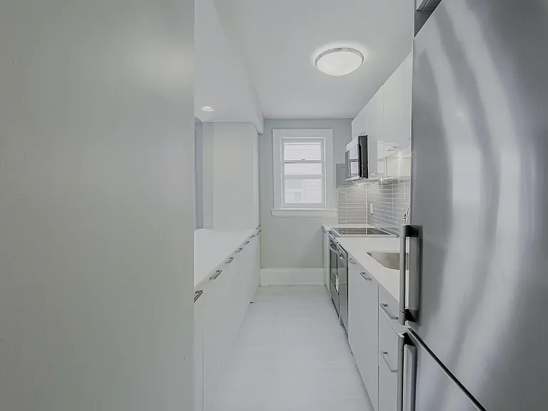 18 Tichester Rd #STUDIO — Photo 25