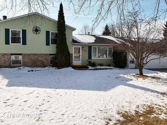 2nd image of 1415 W North Union Rd