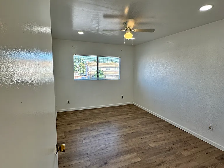 1750 Askren Ct — Photo 22