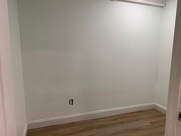 4th image of 9 Sorrel Dr