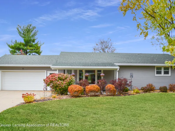 51 Shirlee Ave, Ionia, MI 48846