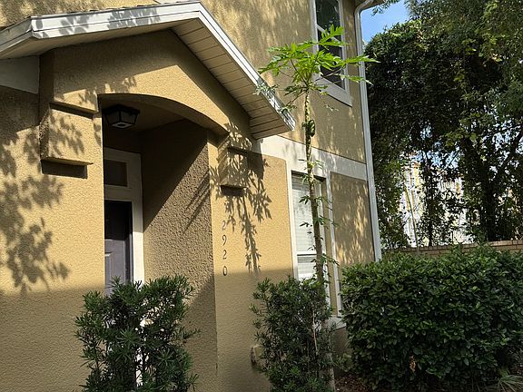 3rd image of 2920 San Jacinto Cir